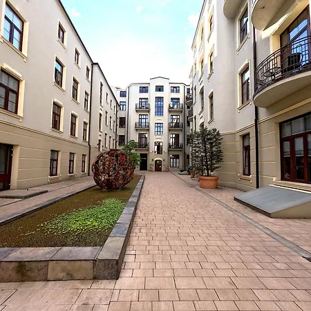 Piotrkowska 37 By Dreamap アパート